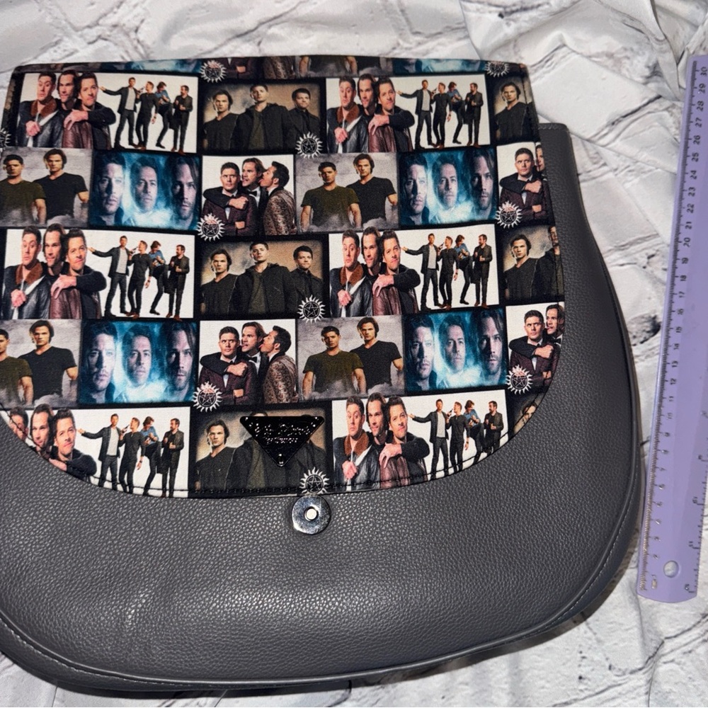 Rare Supernatural  Top Notch Athena  Crossbody Bag Purse Versatile Messanger
